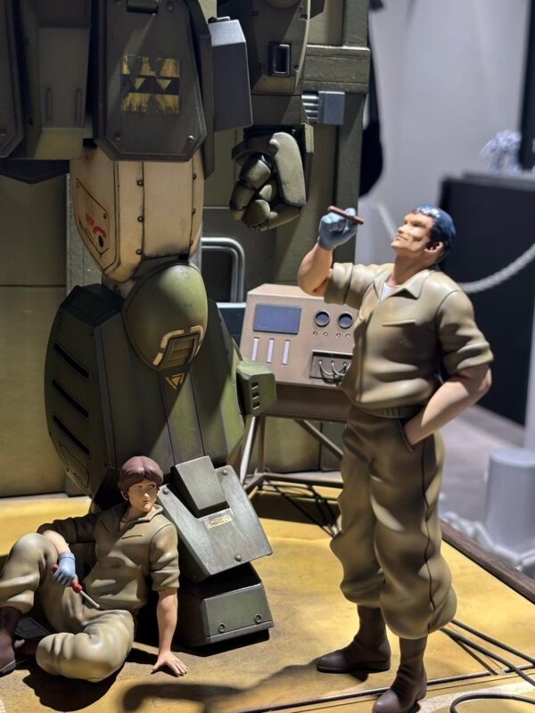 装甲骑兵综合模型演习2025 1/24 最后的红肩队4人组 シャークフィン